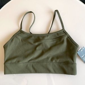 NWT ribbed olive GAP sports bra